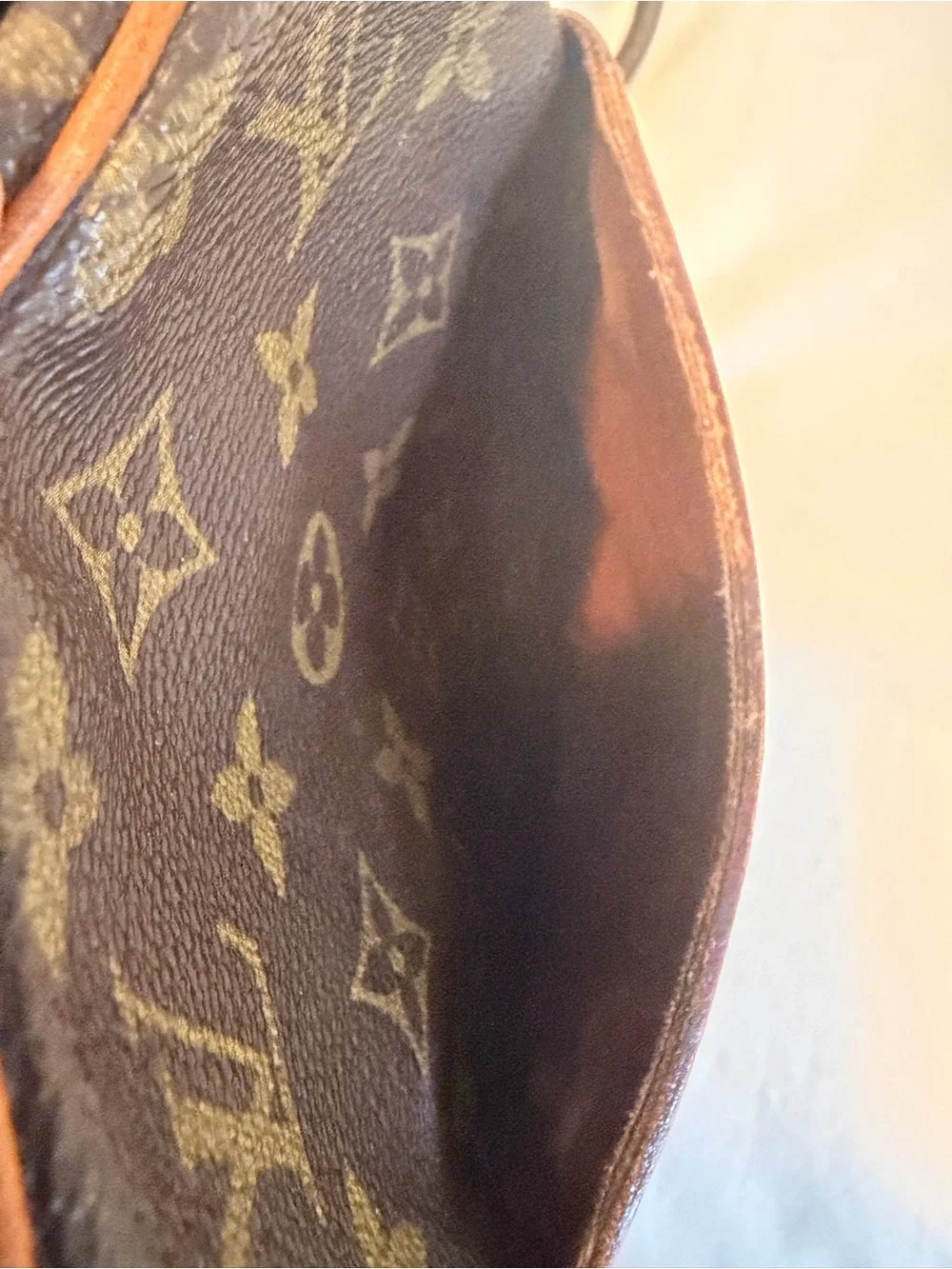Louis Vuitton Monogram Canvas Messenger Bag - Brown with Tan Trim